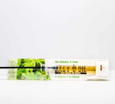 THC Distillate Syringe (clicker)